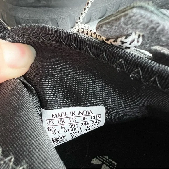 Adidas Tubular Black Tennis / Running Shoes Men’s Size 6.5 Women’s 8 - Picture 6 of 6